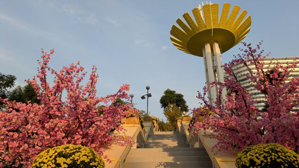  Khu vực Hồ Con Rùa sau khi được chỉnh trang. Ảnh: Anh Tú