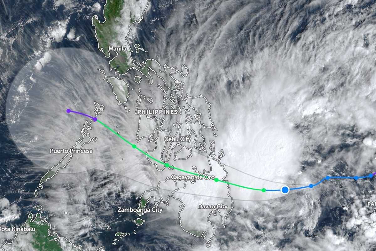 Typhoon Basyang is forecast to weaken into a low pressure when entering the East Sea around February 8. Photo: PAGASA