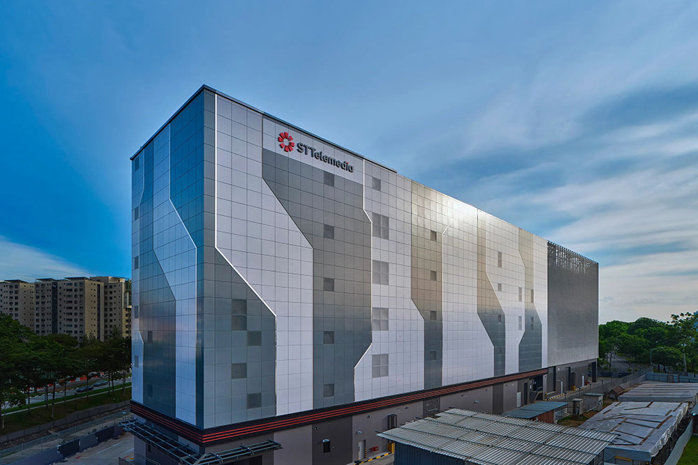 STT Singapore 6 data center in Singapore, belonging to the digital infrastructure ecosystem of STT GDC after the joint venture between KKR and Singtel. Photo: STT GDC Vietnam