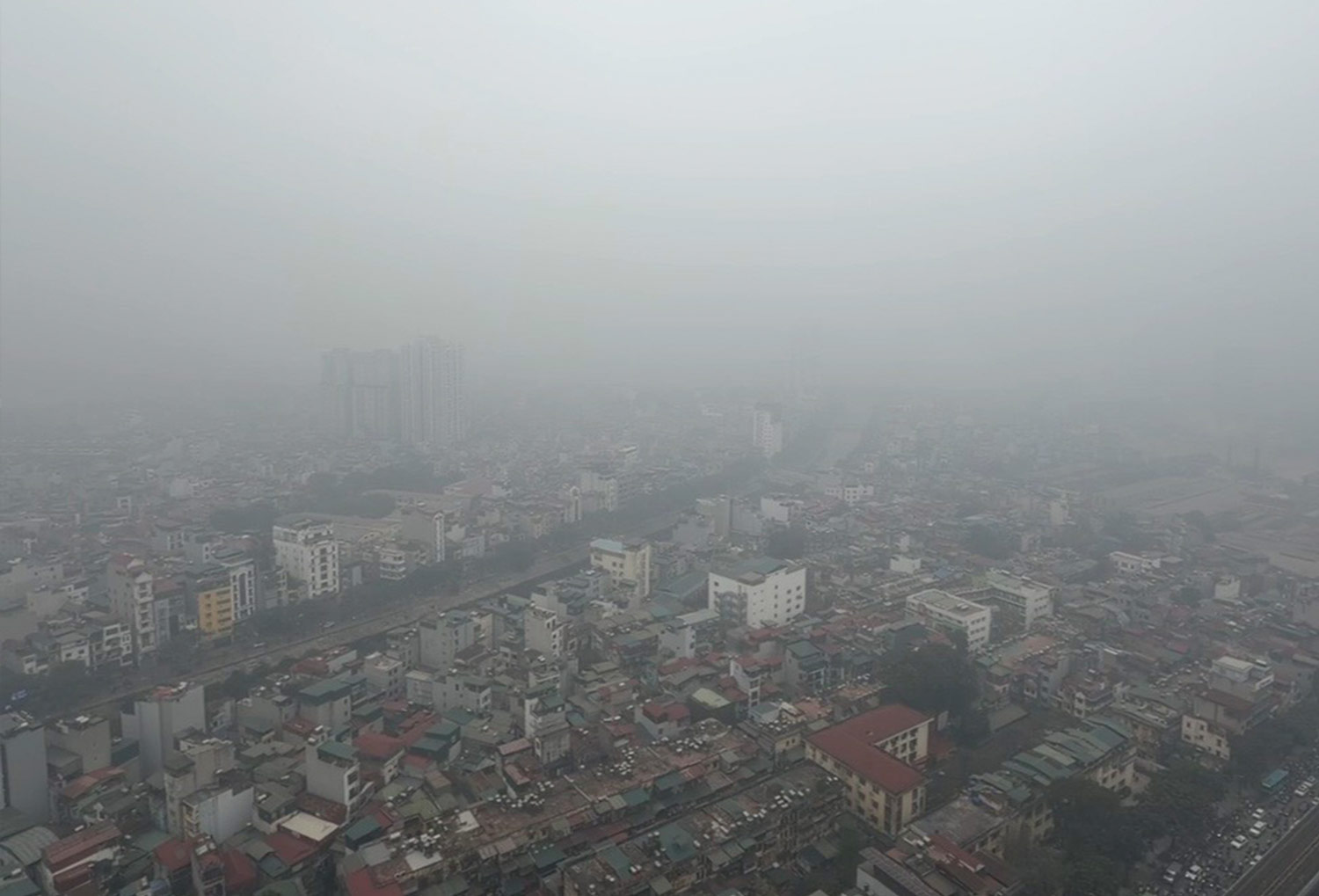 Hanoi is the 2nd most polluted city in the world with an AQI index of 267. Photo: Viet Anh