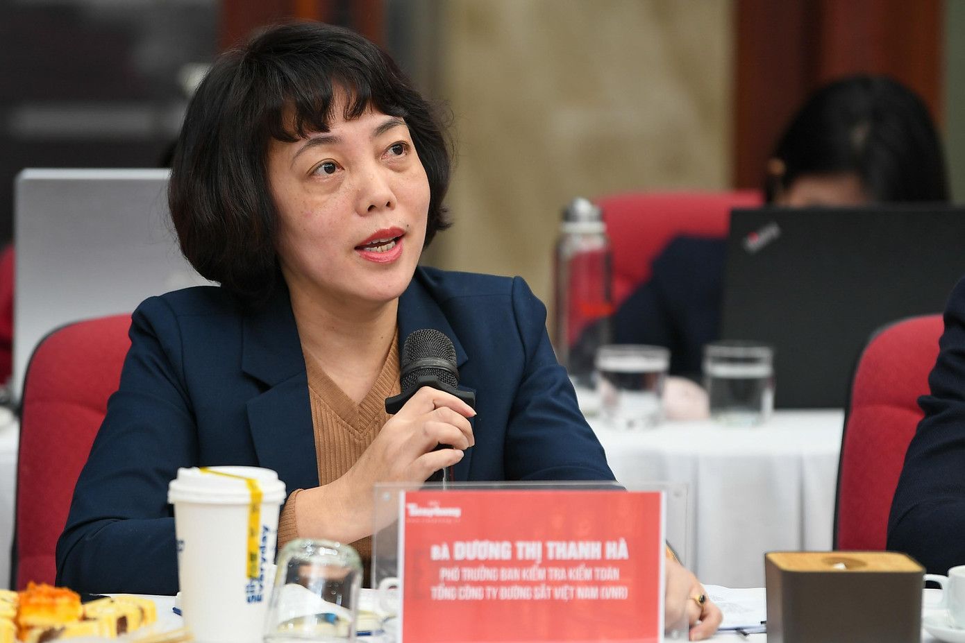 Bà Dương Thanh Hà – Phó Trưởng ban Kiểm tra Kiểm toán, Tổng công ty Đường sắt Việt Nam (VNR). Ảnh: Ban Tổ chức