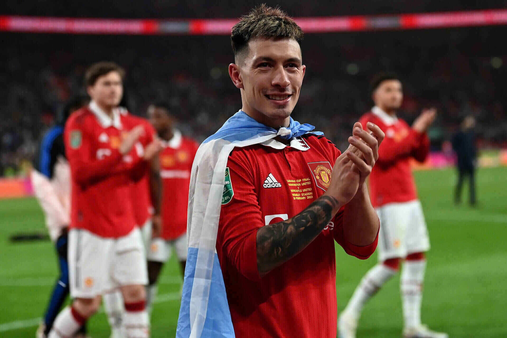 Lisandro Martinez is gradually regaining his peak form. Photo: AFP