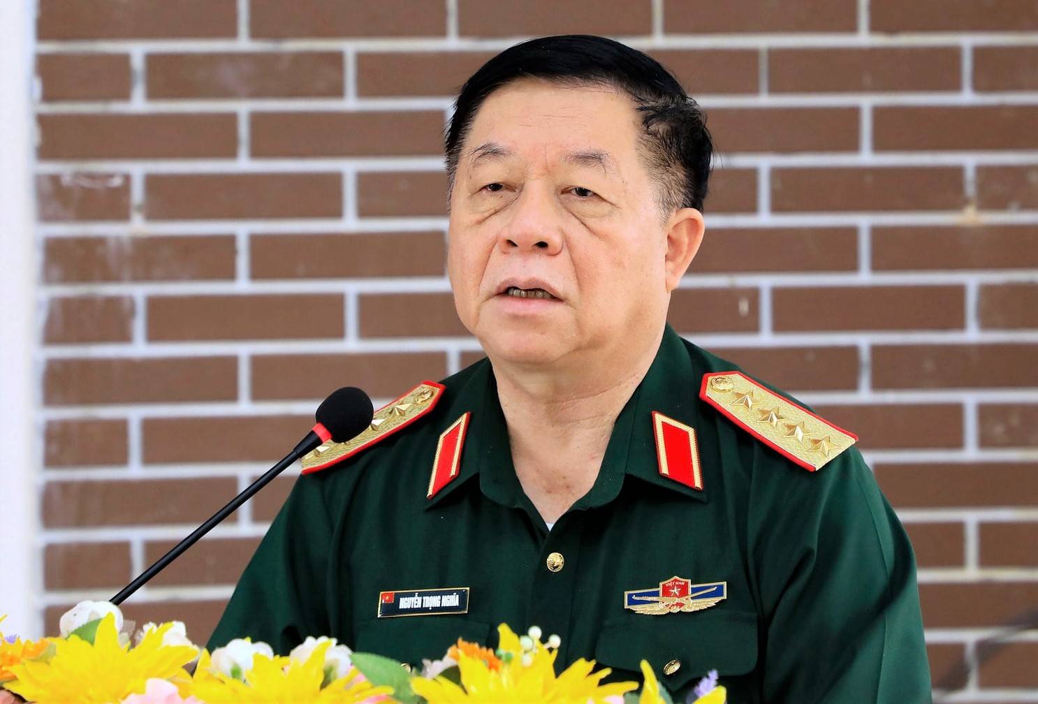 Đại tướng Nguyễn Trọng Nghĩa phát biểu tại chương trình Xuân Chiến sĩ. Ảnh: Lê Phước 