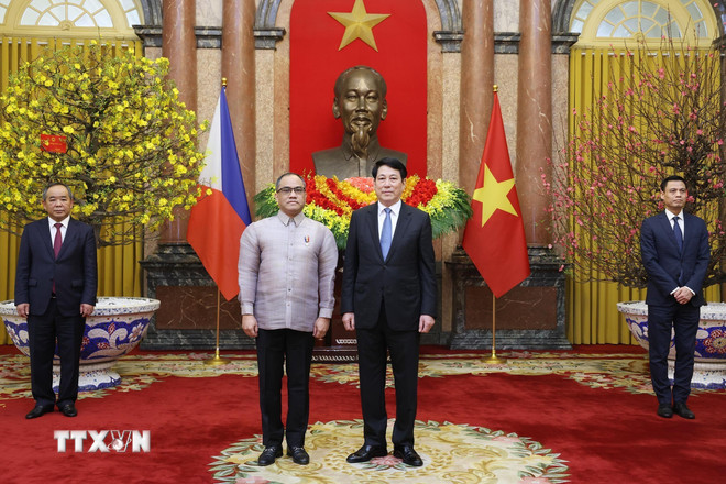 Chủ tịch nước Lương Cường tiếp Đại sứ Philippines Francisco Noel R. Fernandez III. Ảnh: TTXVN 