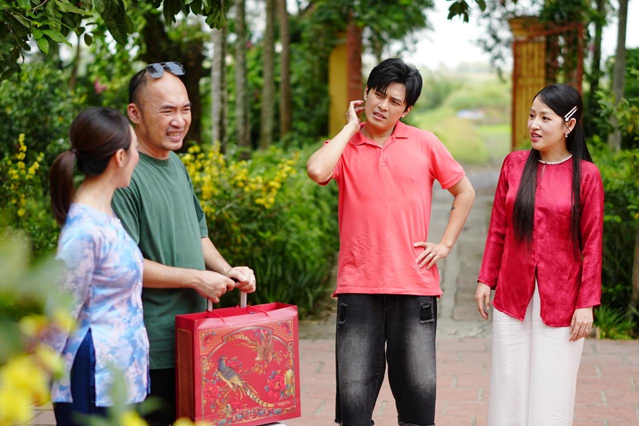 Dàn diễn viên trong phim. Ảnh: Đoàn phim.