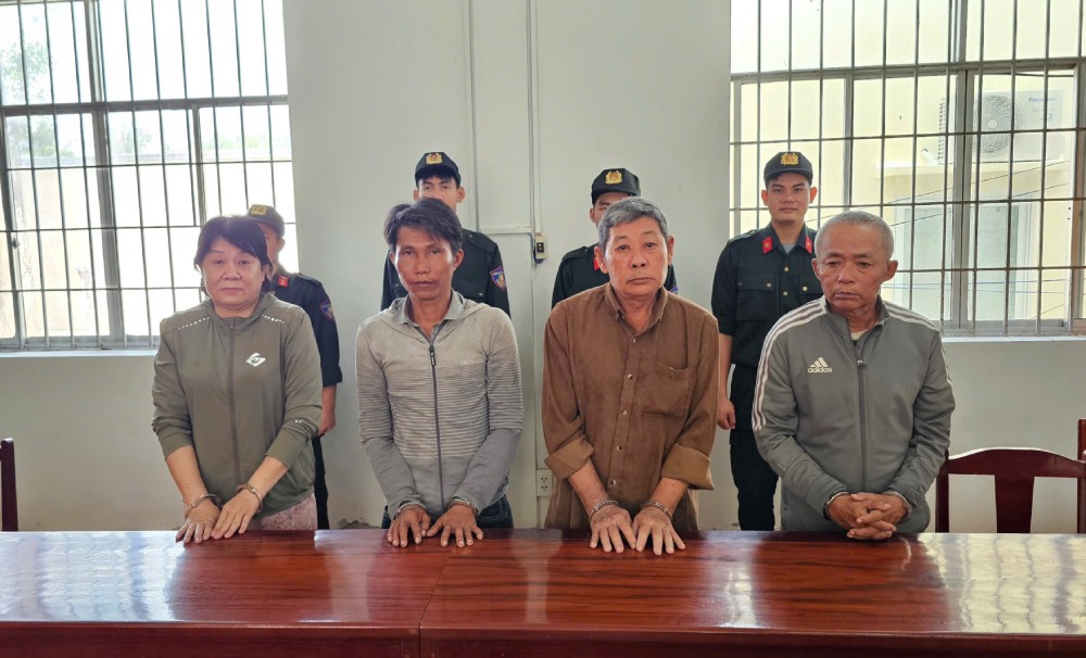 Lợi đã cấu kết với Thành, Hạnh, Vĩnh và Vũ cùng một số đối tượng khác tiến hành vào bao chiếm các thửa đất. Ảnh: CACC