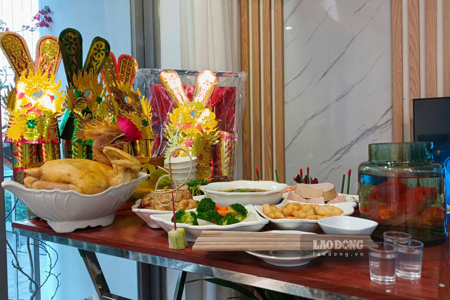 Is it necessary to worship Ông Công Ông Táo on the 23rd day of the twelfth lunar month of 2026