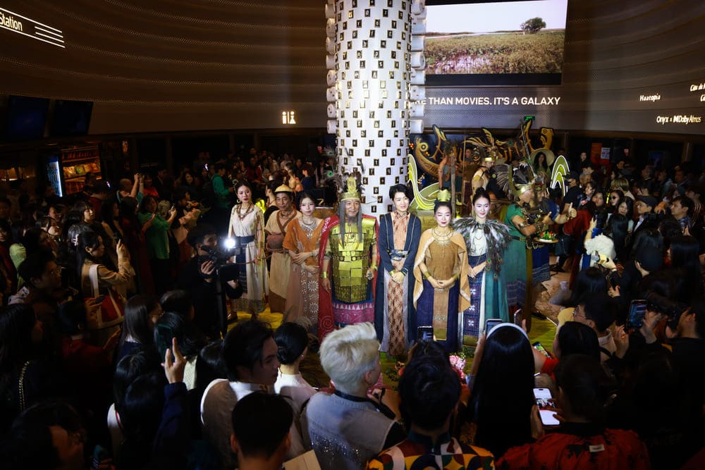 “Huyền Tình Dạ Trạch” sẽ gia nhập đường đua phim Tết Bính Ngọ khi chính thức khởi chiếu vào ngày 10.2 tại các rạp trên toàn quốc. Ảnh: Ban tổ chức