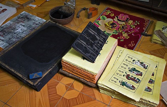 ডং হো চিত্রকলায় জাতিগত রঙ