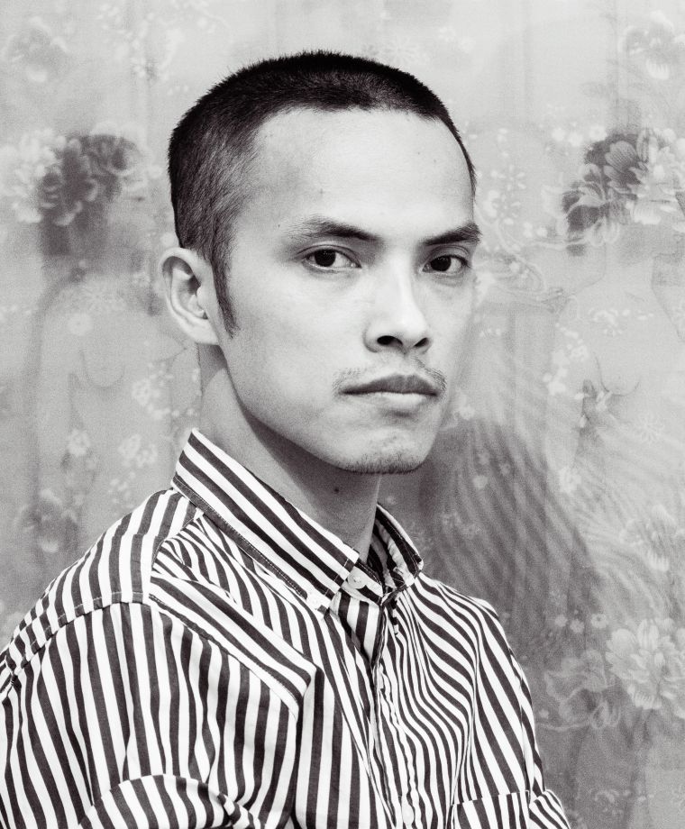 Họa sĩ Đoàn Văn Tới. Ảnh: Indochine House Gallery