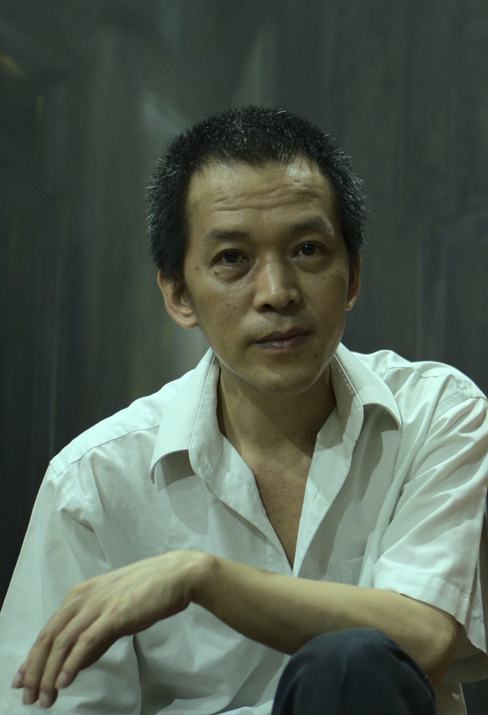 Họa sĩ Trần Việt Phú. Ảnh: Chantale Wong