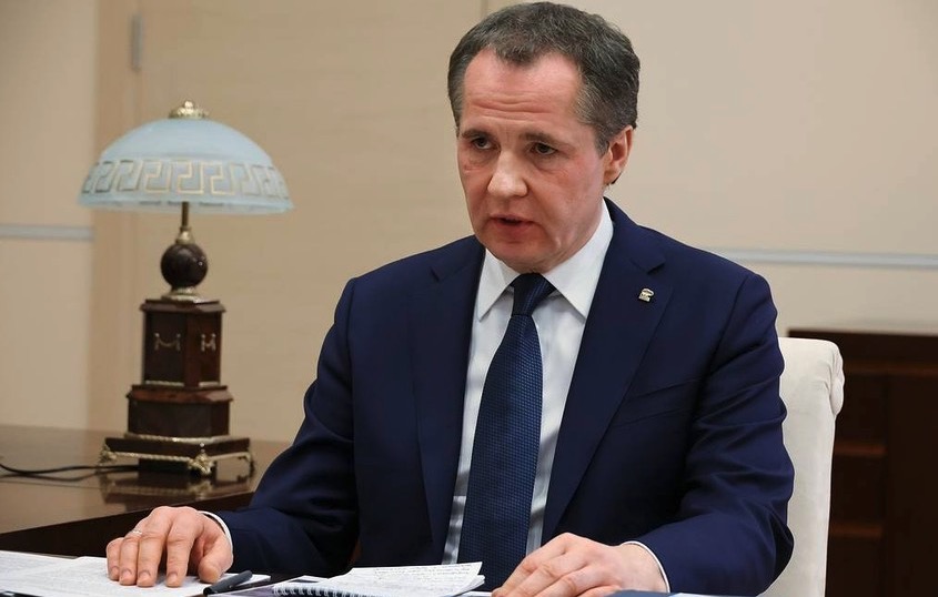 Governor of Belgorod province (Russia) - Mr. Vyacheslav Gladkov - declared none of his injuries after being attacked by a missile while inspecting. Photo: TASS