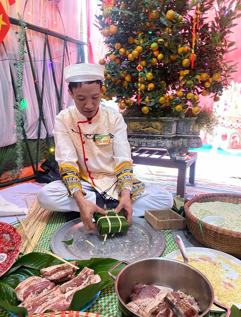 Mỗi đội thi có 