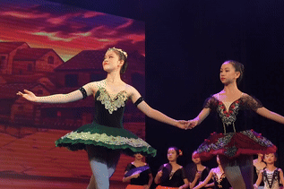 When mother and child become Ballet partners on the ballet stage.