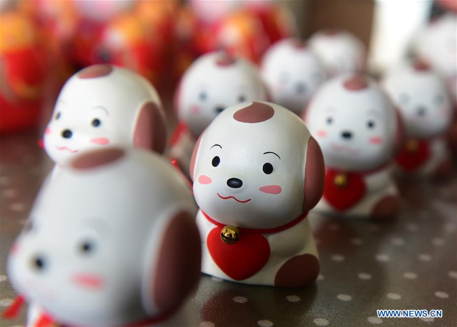 People born in the year of the Dog in Binh Ngo 2026 need to avoid taking on too many tasks. Photo: Xinhua