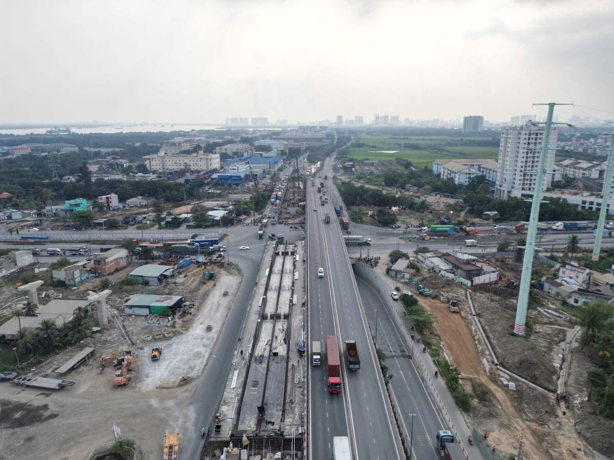 Nút giao Mỹ Thủy sẽ hoàn thành trong năm 2026. Ảnh: Anh Tú