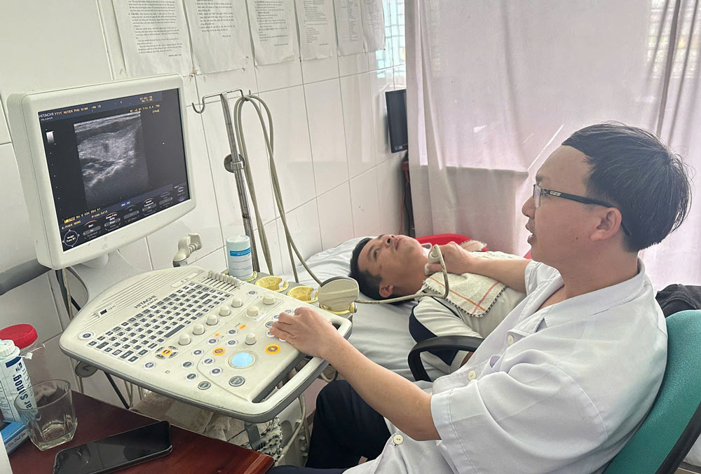 Chien Dan Commune Trade Union, Da Nang organizes free health check-ups for workers. Photo: Da Nang Trade Union.