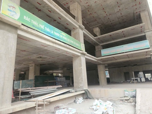 Dự án 28 tầng bỏ hoang, lãng phí quỹ “đất vàng” trung tâm thủ đô. Ảnh: Minh Hạnh 