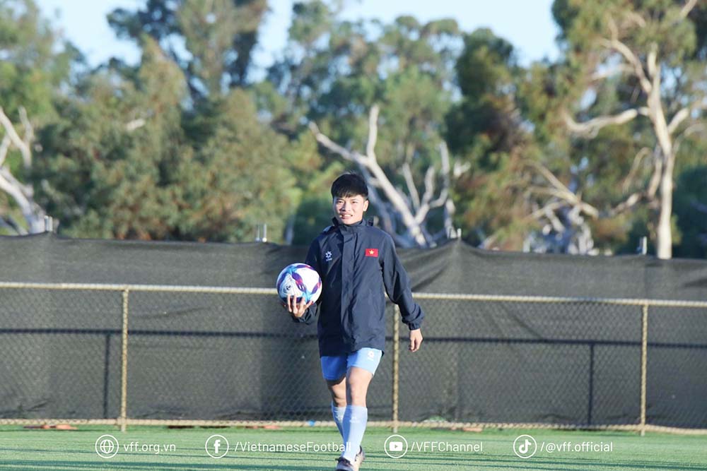 Tiền đạo Ngọc Minh Chuyên. Ảnh: VFF