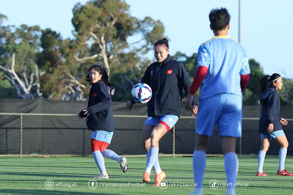 Vietnam women's team quickly adapts to competition conditions in Perth. Photo: VFF
