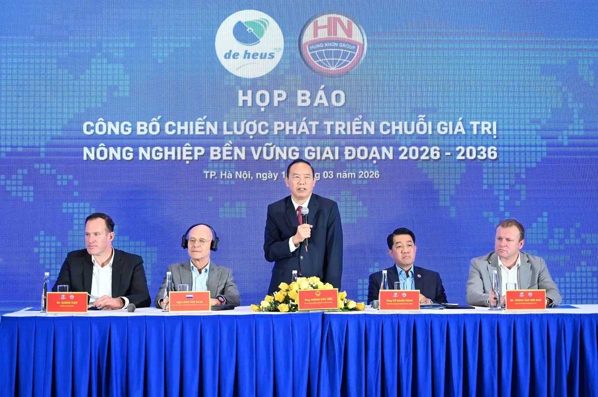 Thứ trưởng Phùng Đức Tiến khẳng định chăn nuôi Việt Nam đang có nhiều lợi thế để tăng sức cạnh tranh trên thị trường quốc tế. Ảnh: Kiều Chi