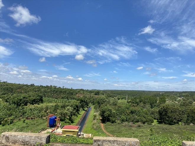 Doanh nghiệp trên địa bàn chưa vội tiếp nhận bàn giao, quản lý, vận hành dự án từ chính quyền địa phương. Ảnh: Bảo Trung