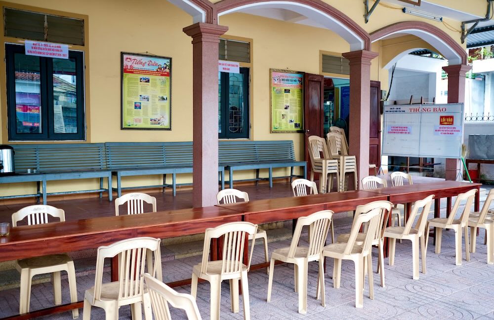 Khu vực chờ của cử tri. Ảnh: Mai Ngân