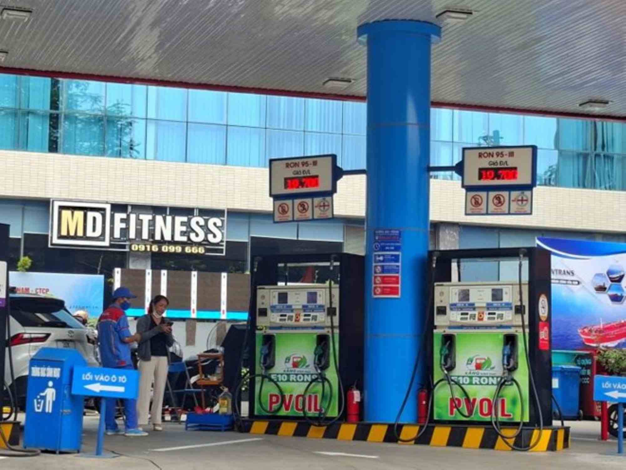 E10 gasoline has been piloted in many places. Photo: Tuyet Lan