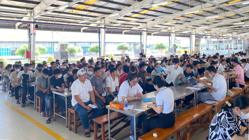 En 2026, la société TNHH TKG Taekwang Cần Thơ prévoit de recruter 7 000 travailleurs pour répondre à la demande de production. Photo: Unité fournissant