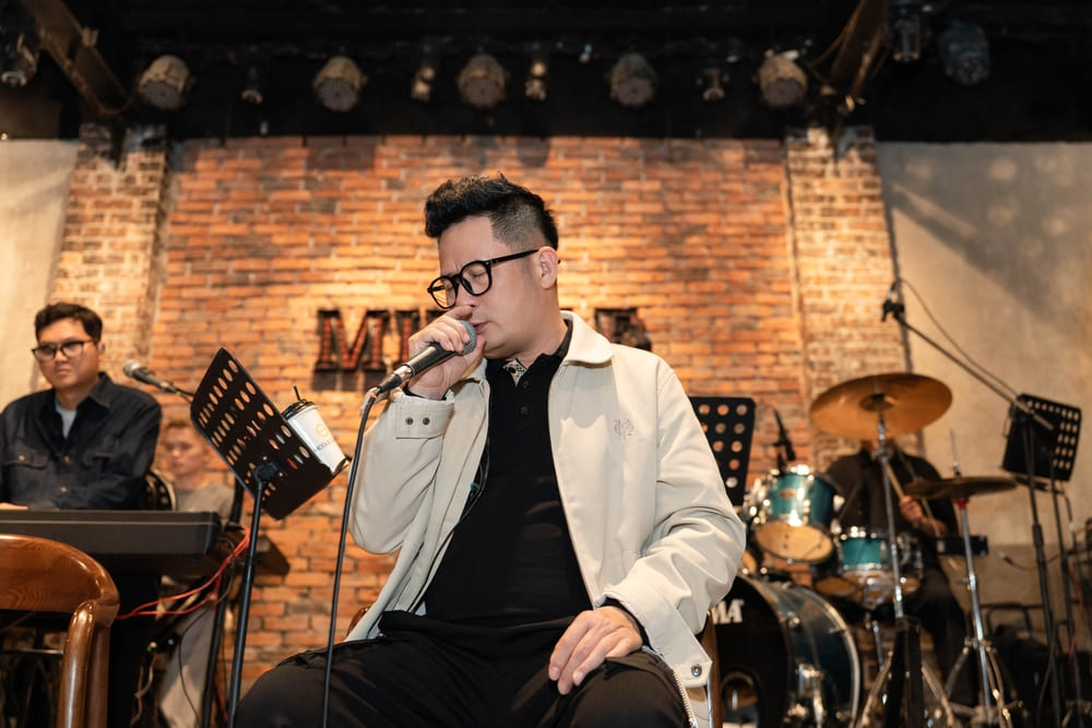 Ca sĩ Bằng Kiều Ảnh: Nhân vật cung cấp