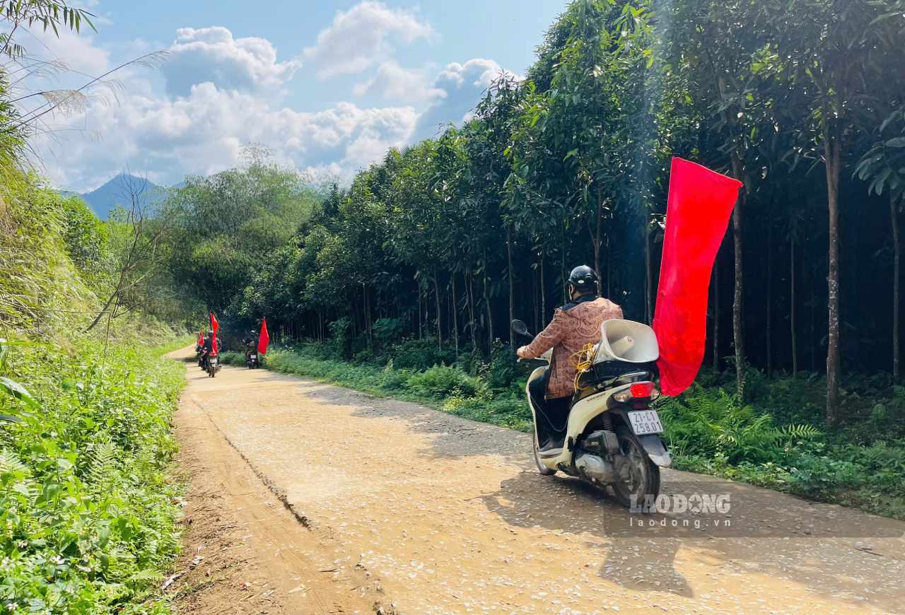 Công tác tuyên truyền cho ngày bầu cử được địa phương triển khai với nhiều hình thức. Ảnh: Duy Khánh