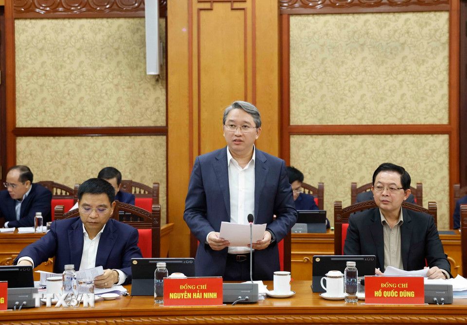 Ông Nguyễn Hải Ninh, Ủy viên Trung ương Đảng, Bộ trưởng Bộ Tư pháp, Ủy viên Ban Chỉ đạo phát biểu. Ảnh: TTXVN