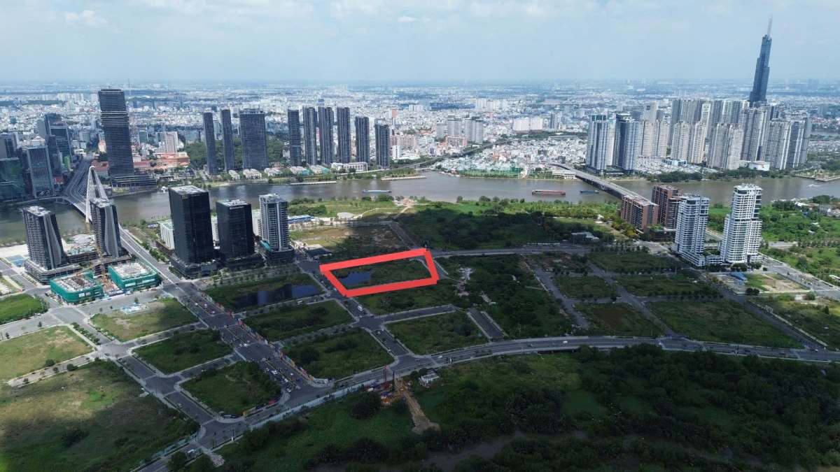 Vị trí khu đất dự kiến xây tháp 99 tầng tại Thủ Thiêm. Ảnh: Anh Tú