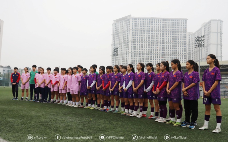 Cần tạo được nền tảng đủ cả lượng và chất để chuẩn bị cho đội tuyển. Ảnh: VFF