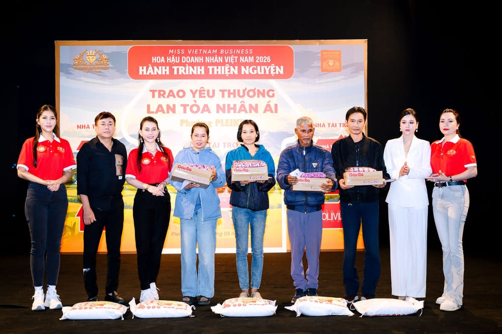 Miss Businesswoman Vietnam 2026 contestants participate in charity activities in Pleiku (Gia Lai). Photo: Organizing Committee