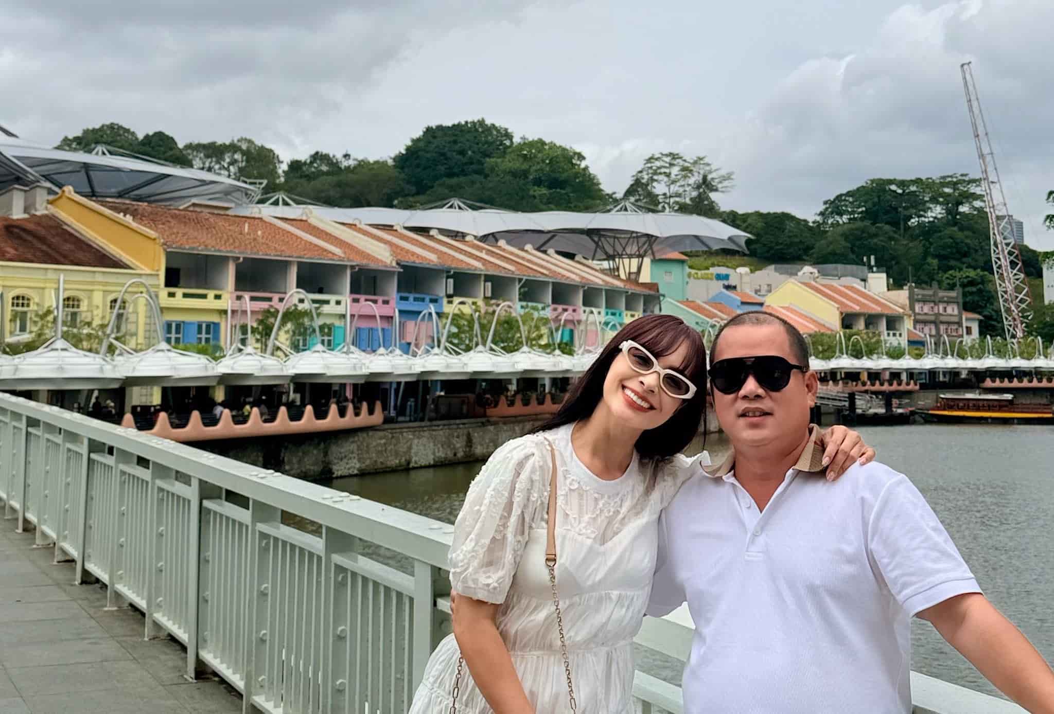 Vợ chồng nhạc sĩ Minh Khang và siêu mẫu Thúy Hạnh. Ảnh NVCC