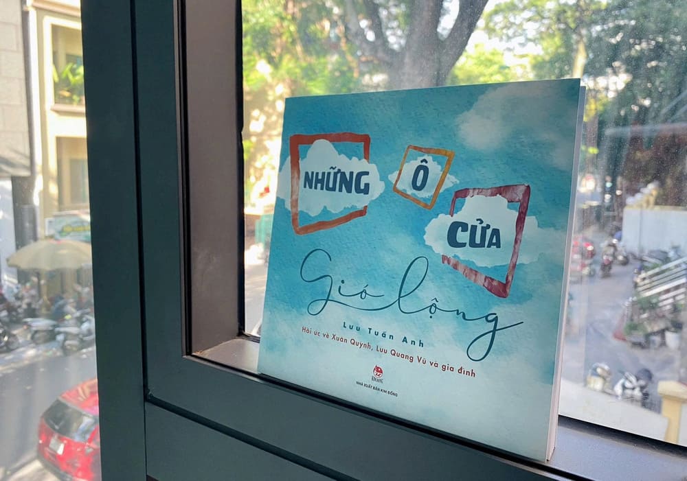 Những ô cửa gió lộng: 