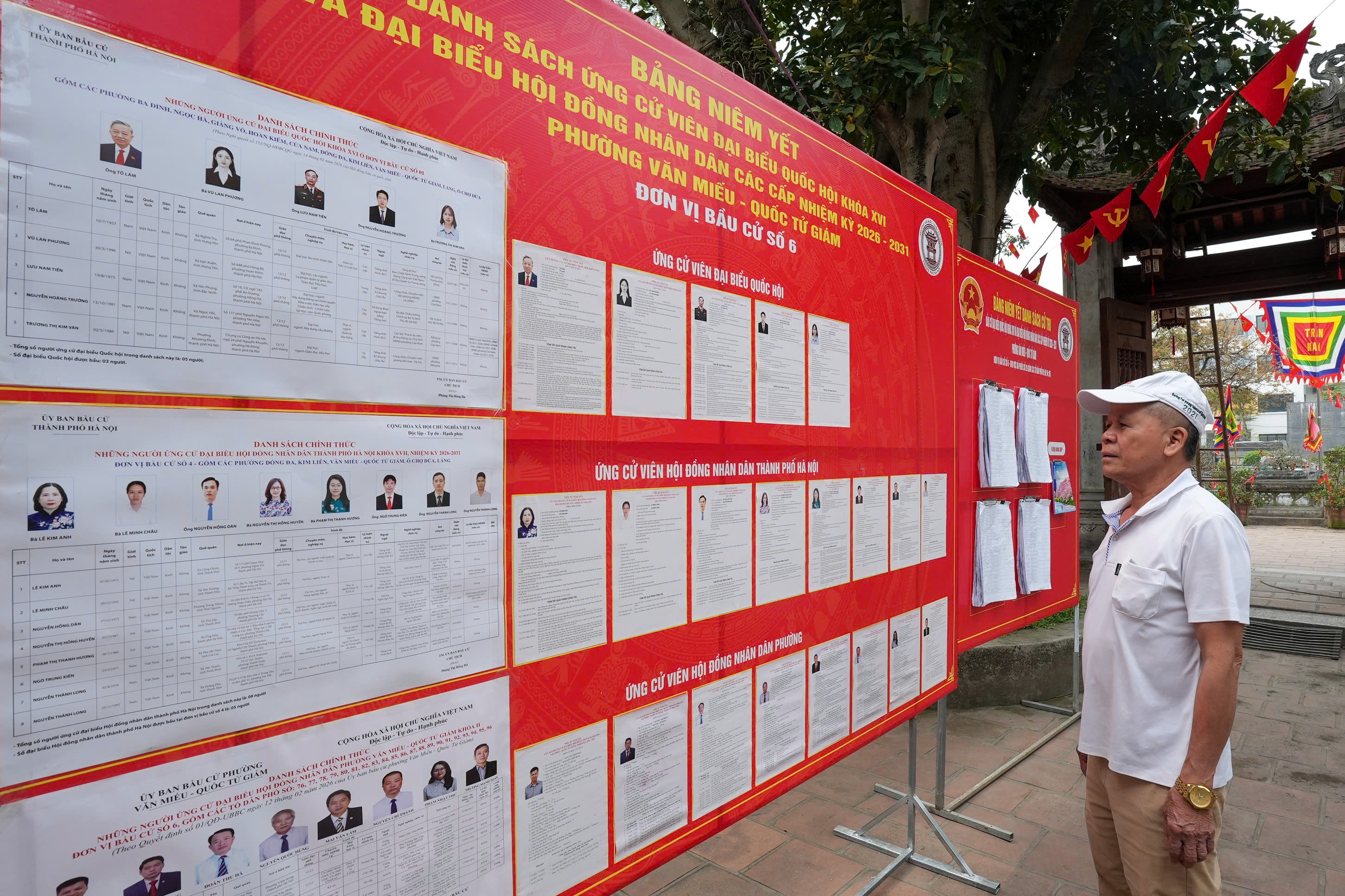 Ngày hội non sông. 