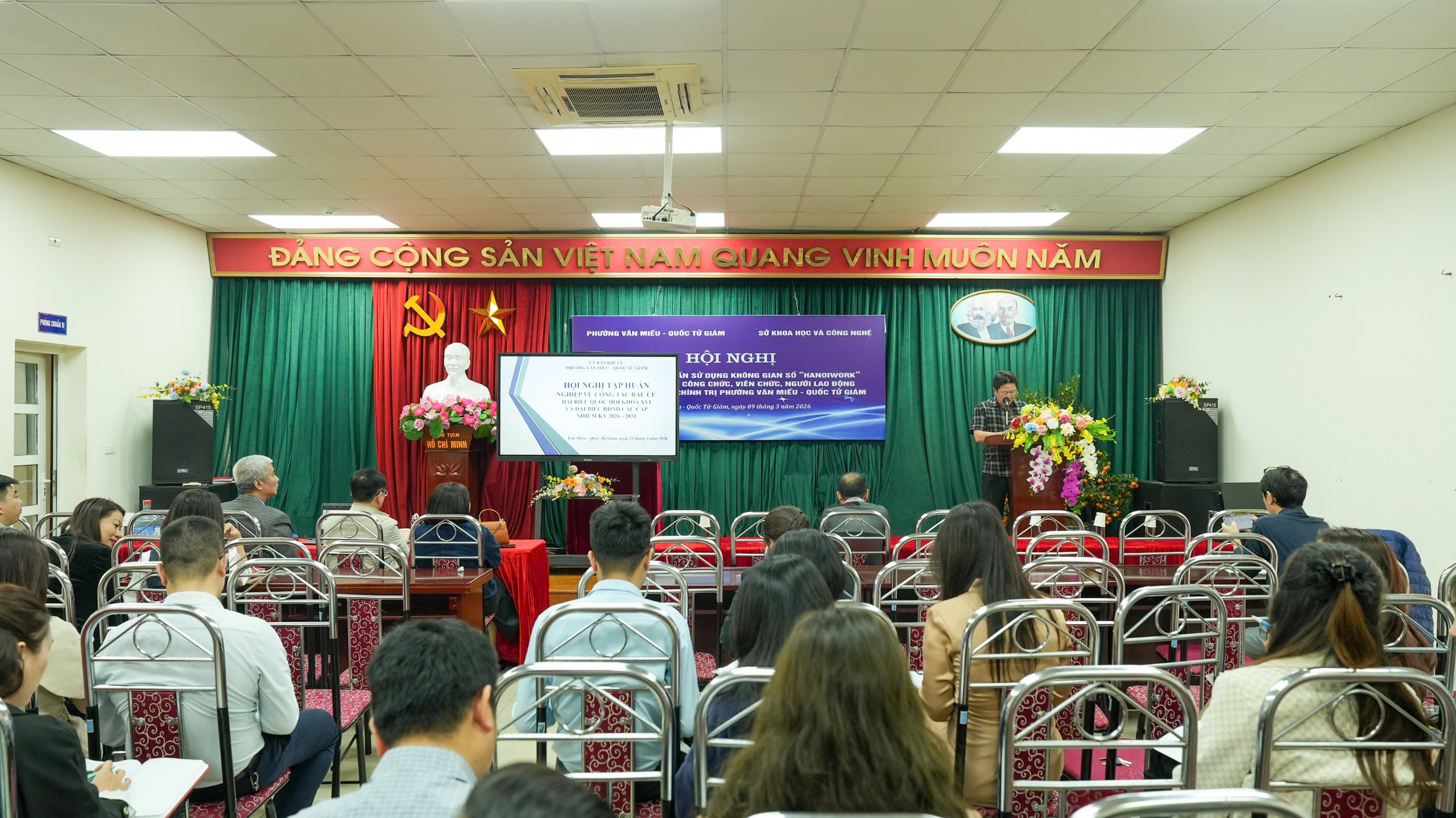 Ngày hội non sông. 