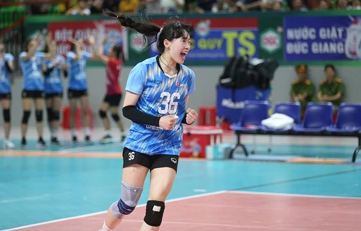 Main attacker Cai Xiaoqing will come to the Xi Mang Long Son Thanh Hoa women's volleyball team on March 26. 3. Photo: VFV