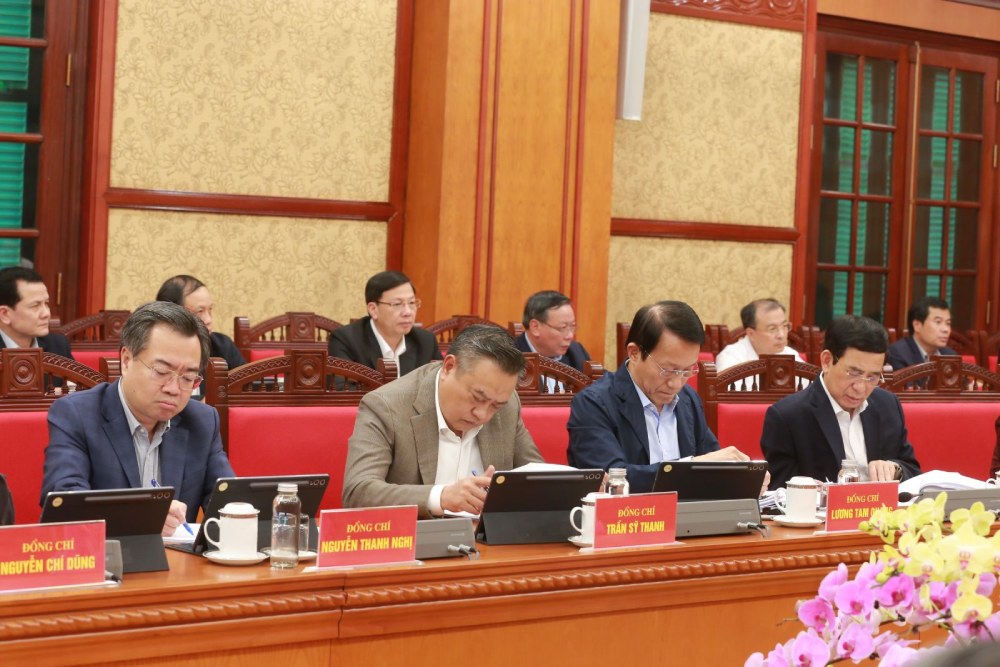 Các đại biểu tại phiên họp. Ảnh: Hiền Hòa