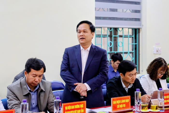 Ông Nguyễn Tiến Đạt - Giám đốc Sở Nội vụ Điện Biên tham gia ý kiến