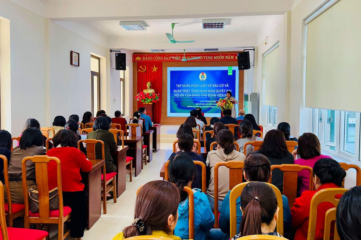 Quang cảnh lớp tập huấn. Ảnh: LĐLĐ Quảng Ninh