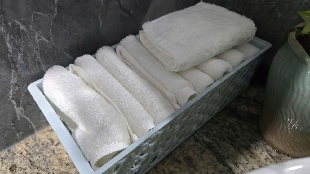 The arrangement of items in the toilet will show the sophistication of the homeowner. Photo: Tuan Dat