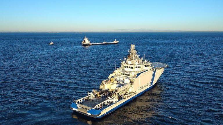 Finland says no evidence of Russian cable sabotage. In the photo: Finnish patrol boat after capturing a ship suspected of damaging submarine cables in the Baltic Sea, December 2025. Photo: Finnish Coast Guard