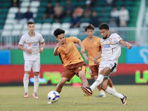 The match between Da Nang and Hoang Anh Gia Lai is considered the "reverse final" of round 16 of V.League 2025-2026. Photo: VPF