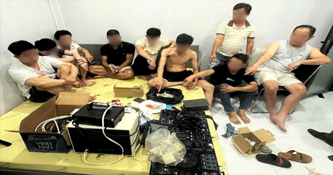 Bắt quả tang nhóm thanh niên sử dụng ma túy trong tiệm cầm đồ