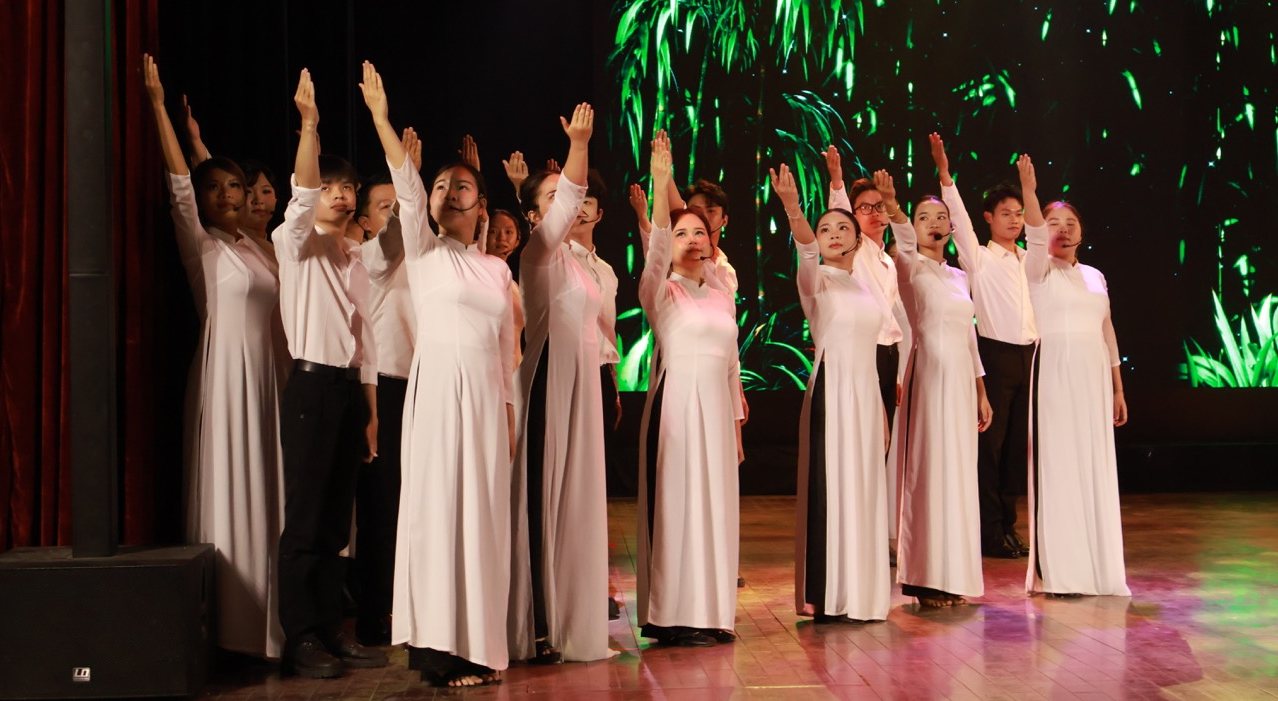 Nhiều hoạt động ý nghĩa trong chương trình. Ảnh: Ban tổ chức.