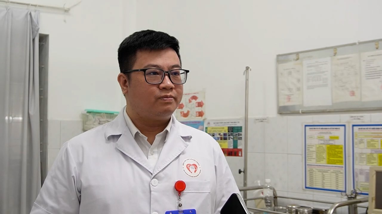 ThS.BS Nguyễn Khắc Dũng cho biết, hiện nay, sức khoẻ tâm thần dần được quan tâm nhiều hơn, ghi nhận một tín hiệu đáng mừng. Ảnh: Hạnh Thơm