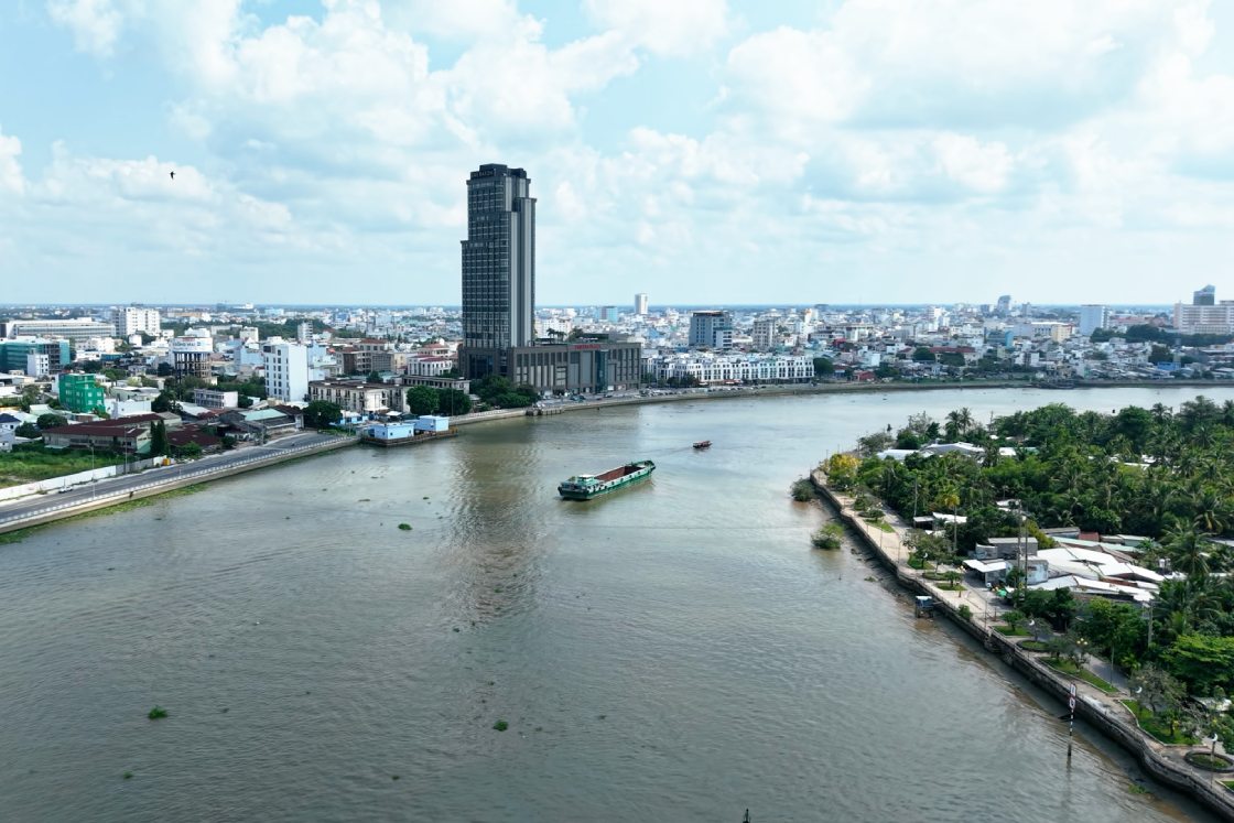 Cần Thơ dự kiến cấp mới, cấp đổi hơn 121.000 giấy chứng nhận quyền sử dụng đất. Ảnh: Tạ Quang